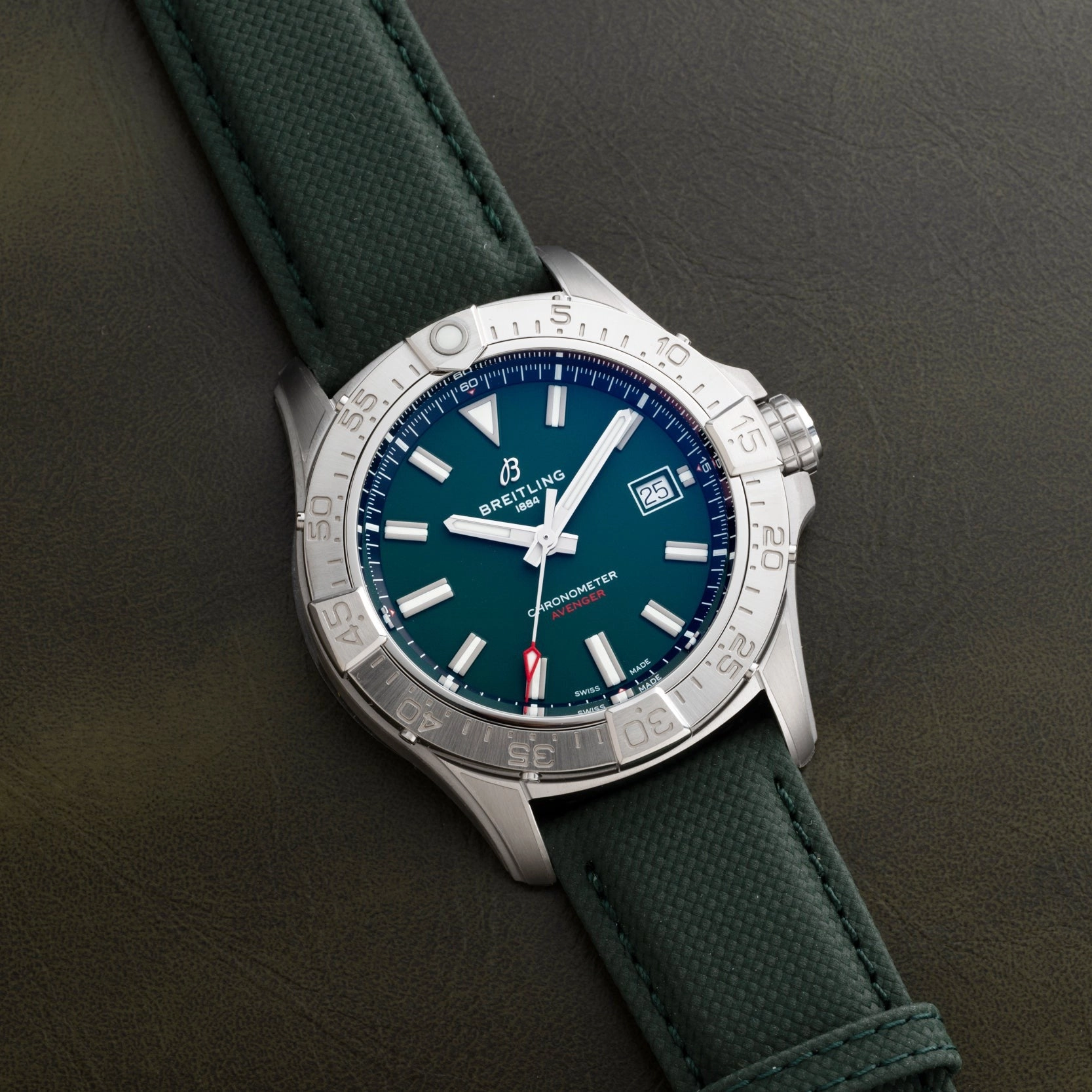 Breitling Avenger Automatic 42