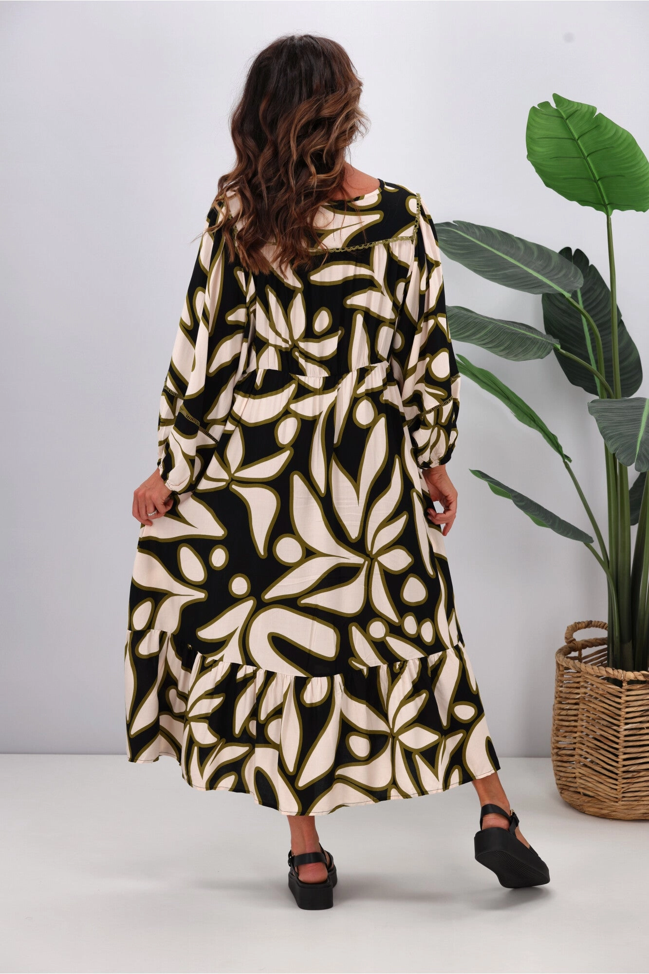Dreamcatcher Sorrel Midi Dress Multi