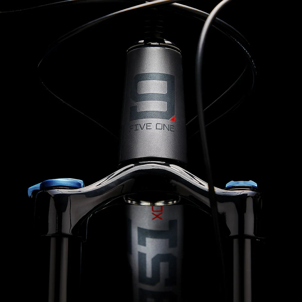Ex-Demo Intense 951 Series XC Carbon Bike