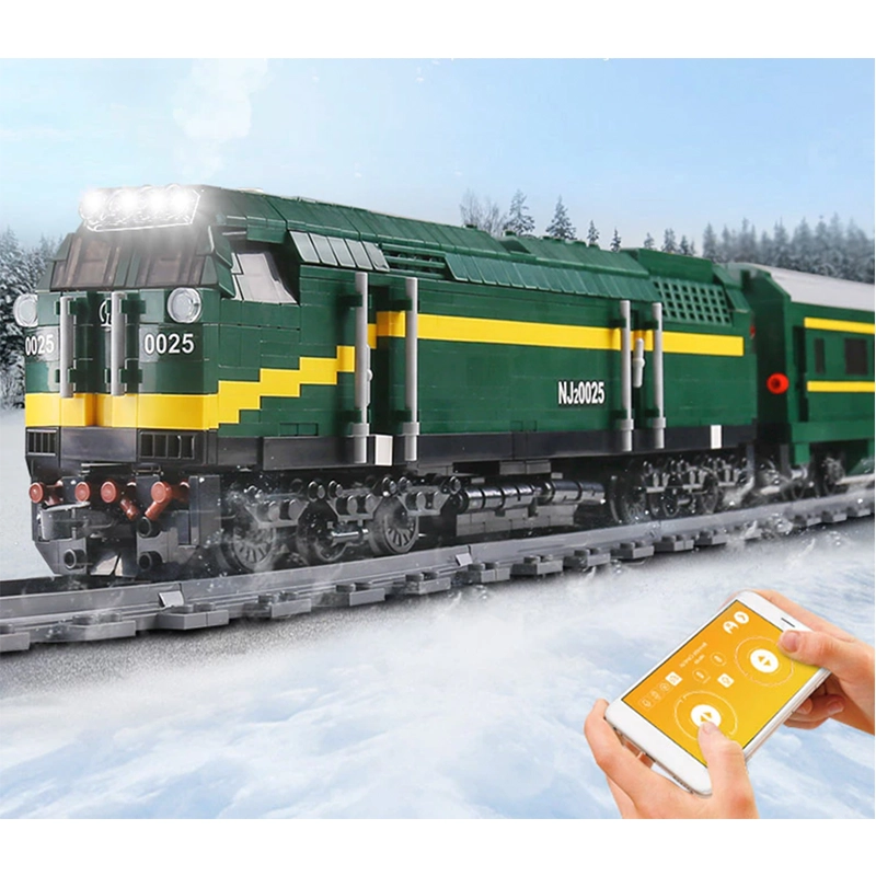 Remote Controlled Diesel Locomotive 2085pcs